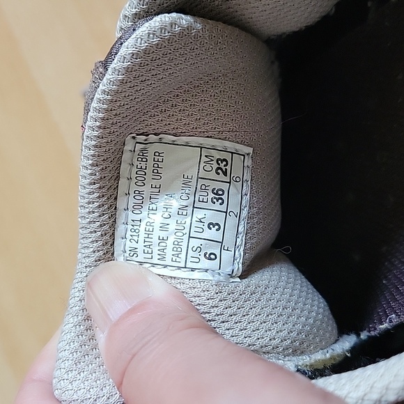 Sketches sneakers size 6 - Picture 13 of 13